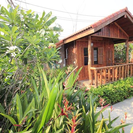J&J Guesthouse Sukhothai Room photo