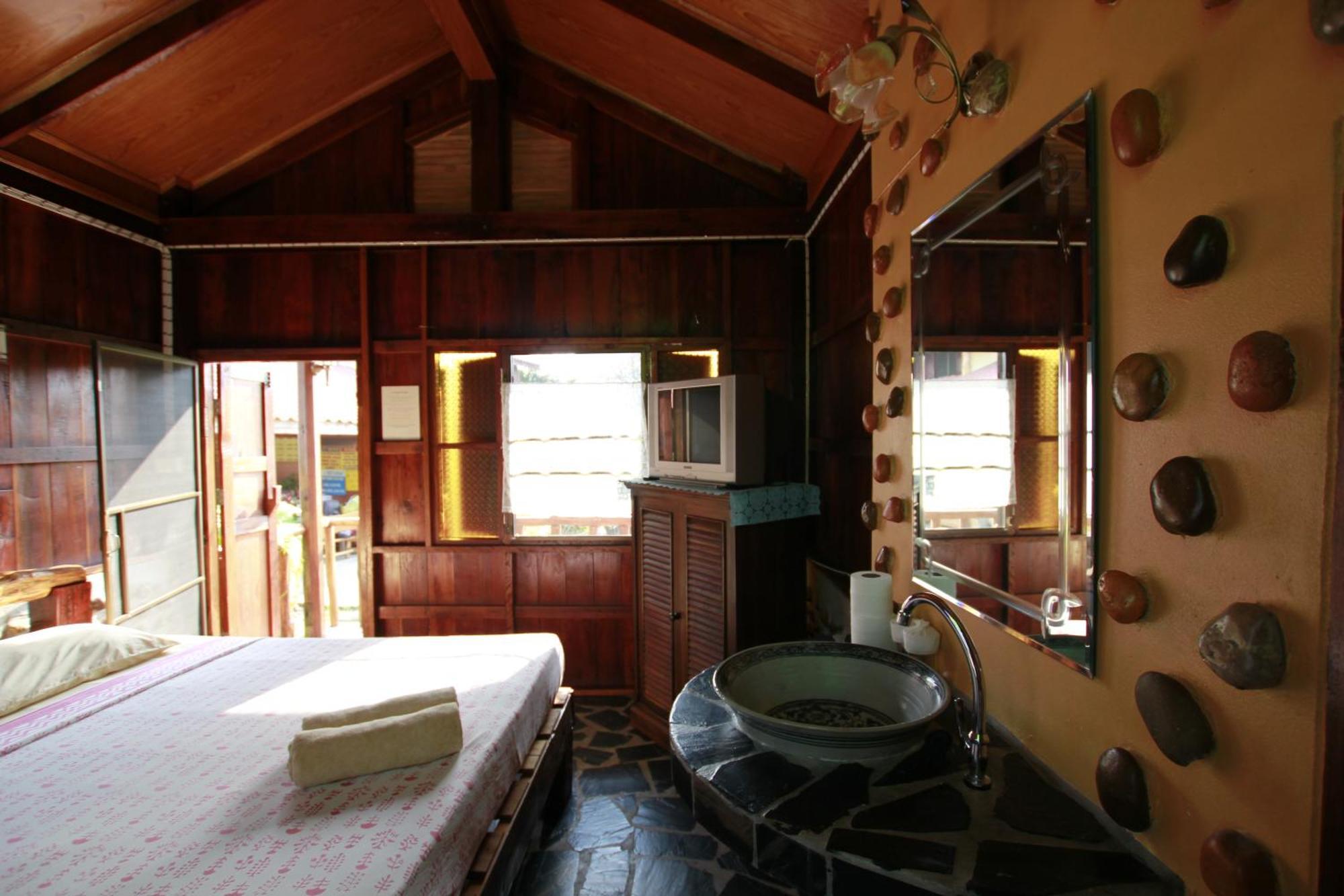 J&J Guesthouse Sukhothai Room photo